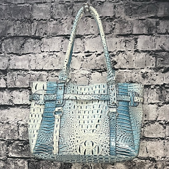 Suisse Bag - Picture 2 of 9